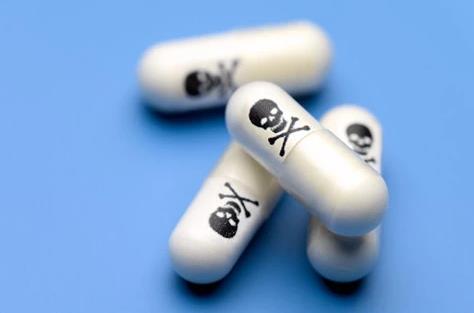 给别人投毒未出人命判刑几年?