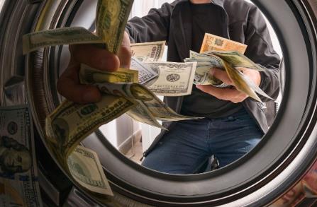 网赌洗钱挣佣金被逮到公安怎么处理?